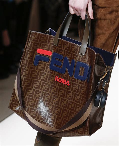 fendi peekaboo bags 2018